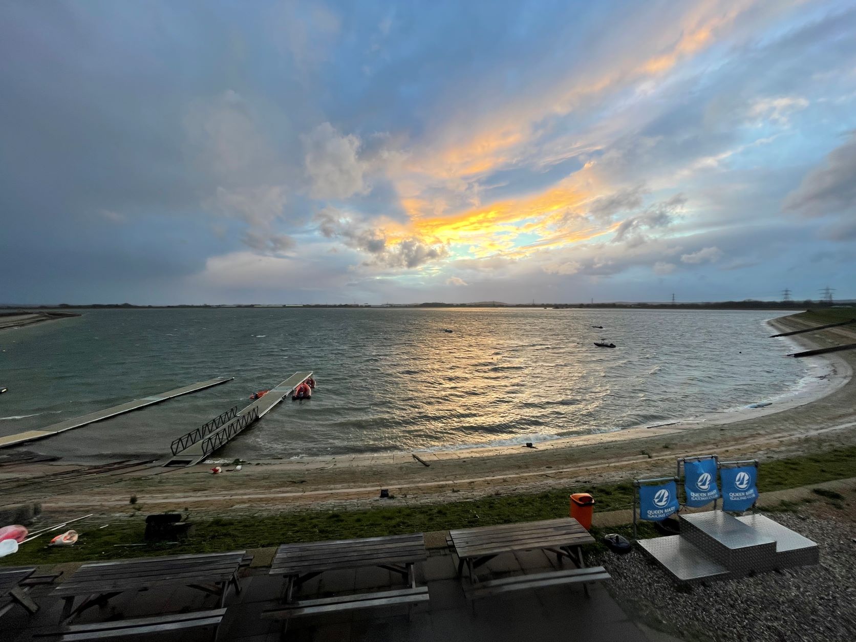 Queen Mary Reservoir Wing Foil Guide Wing Foil Spots London